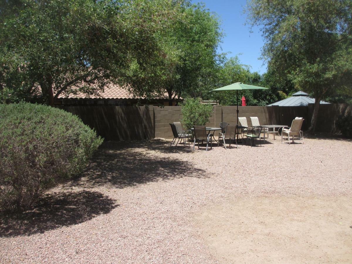 Art Gallery Vacation House Gilbert Exterior foto